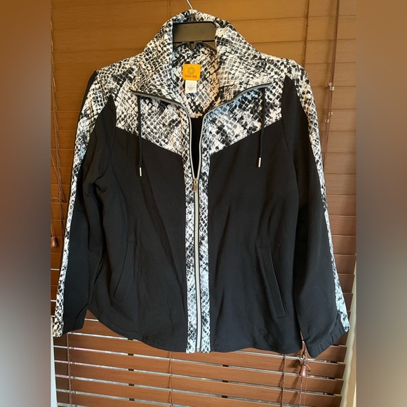 Ruby Rd. Jackets & Blazers - Ruby Rd. Black and White Bomber Jacket